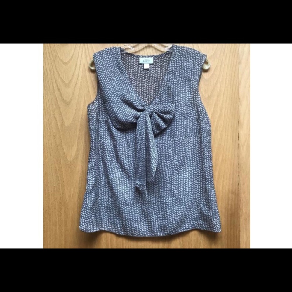 LOFT Mixed Print V-Neck Shell - Picture 5 of 5